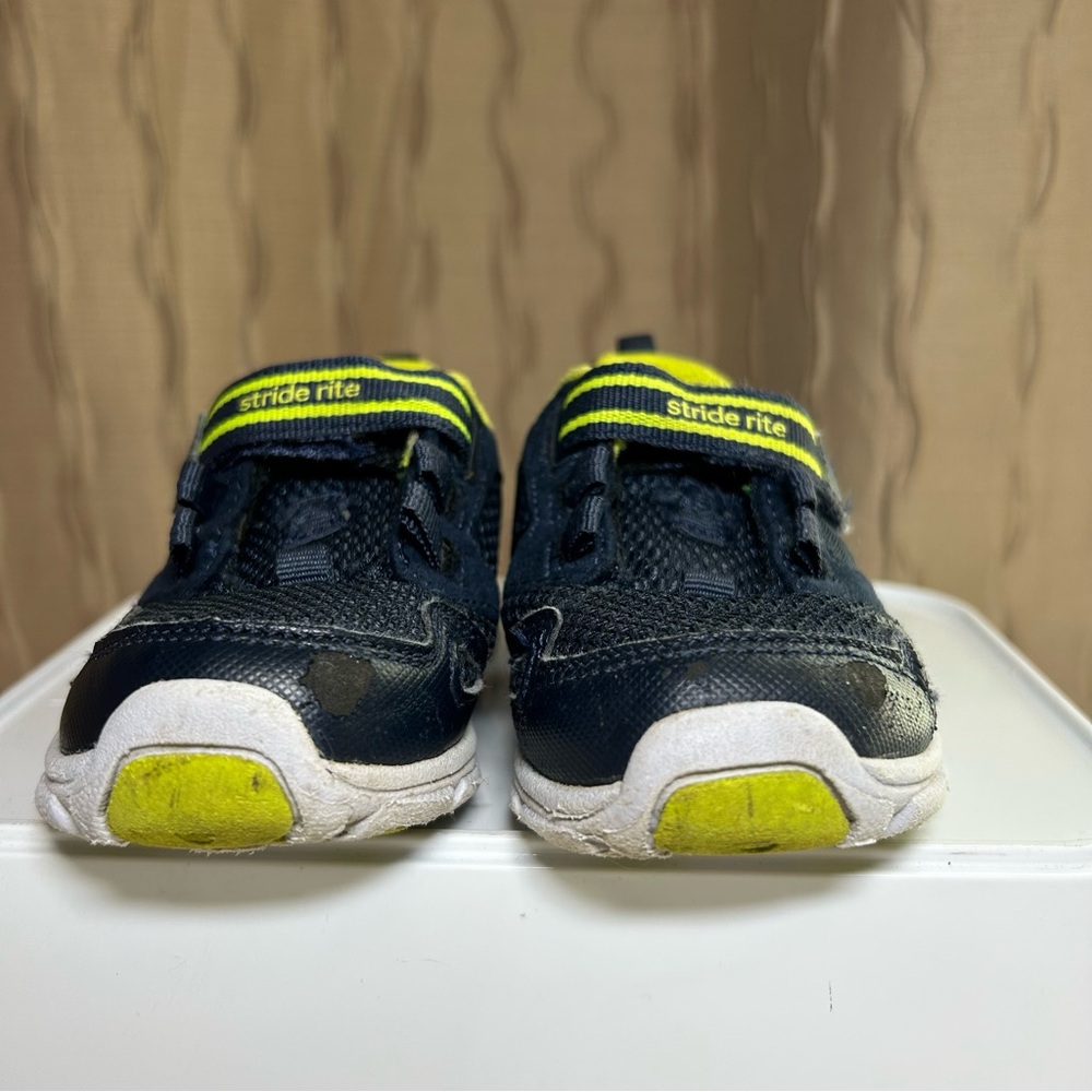Stride Rite M2P Taylor Boy's 5.5 W Sneakers Washable Adjustable Dark Navy Yellow - Picture 6 of 15